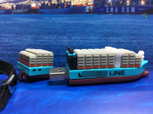 M*ER*K Container Ship USB|Ship Shape Flash Memory